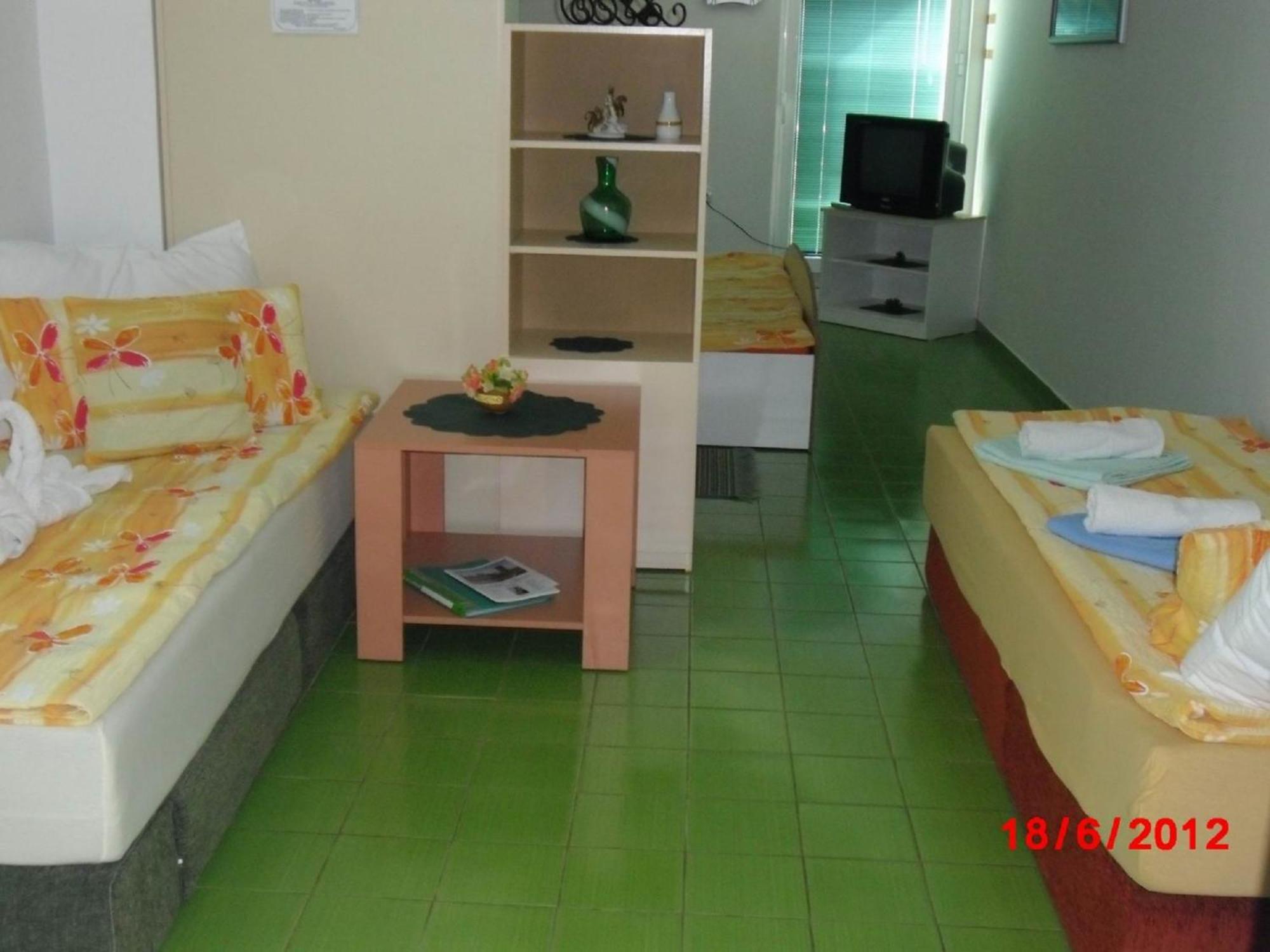 Karoski Apartments & Suites Ohrid Luaran gambar