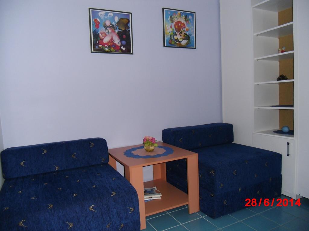 Karoski Apartments & Suites Ohrid Bilik gambar